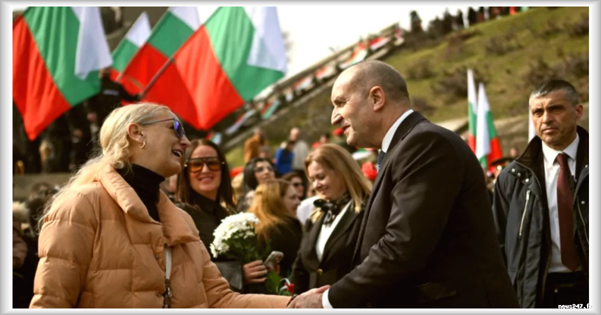Législatives en Bulgarie : Roumen Radev, un prorusse au pouvoir ?