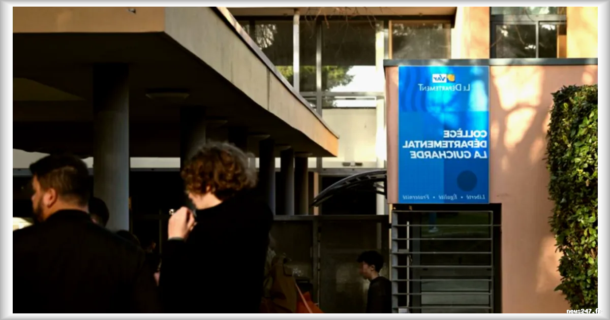 L'enseignante poignardée à Sanary-sur-Mer nommée chevalier de l'Ordre national du mérite