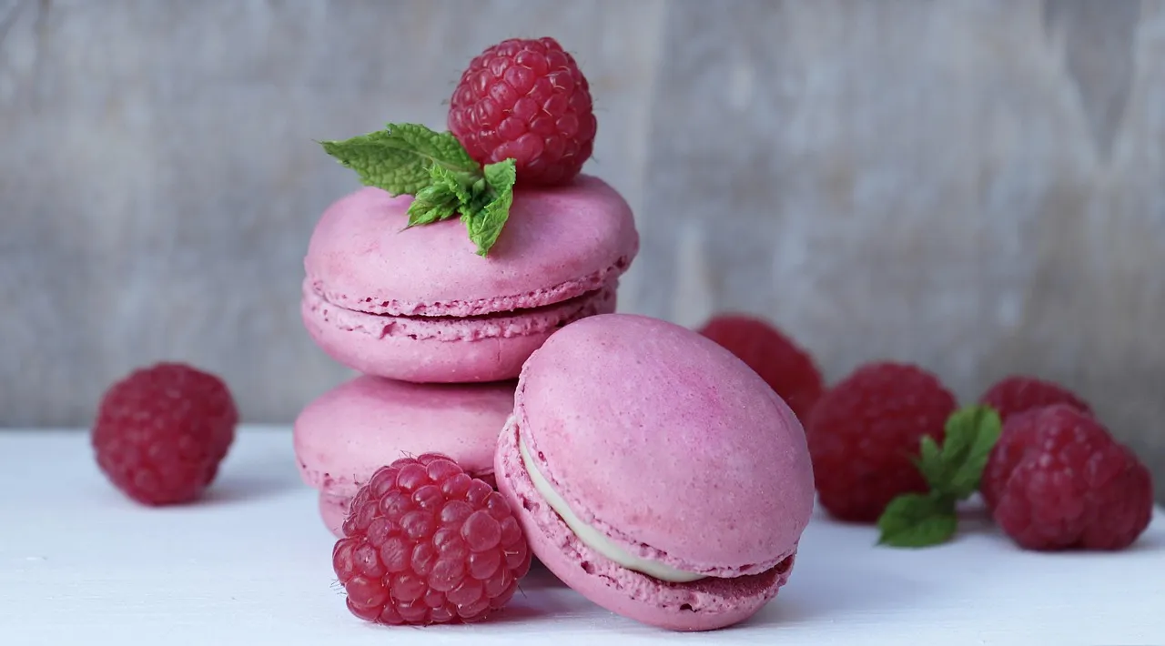 Les boulangeries françaises innovent avec les viennoiseries glacées, une tendance en hausse