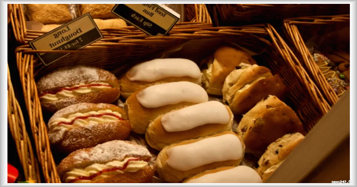 Les « iced buns », ces petits pains britanniques qui séduisent par leur simplicité