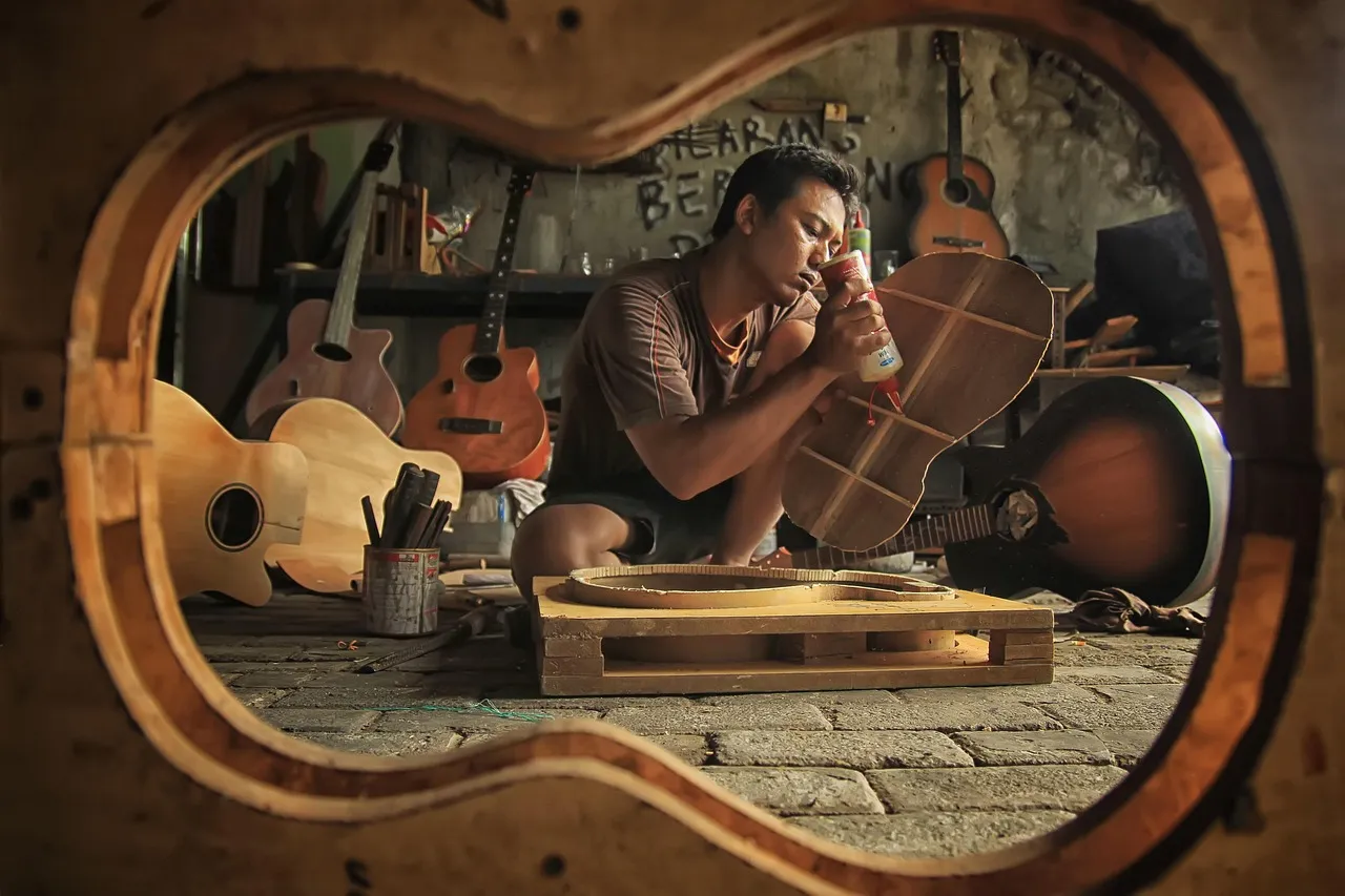 Les luthiers indépendants : des artisans au service des guitaristes