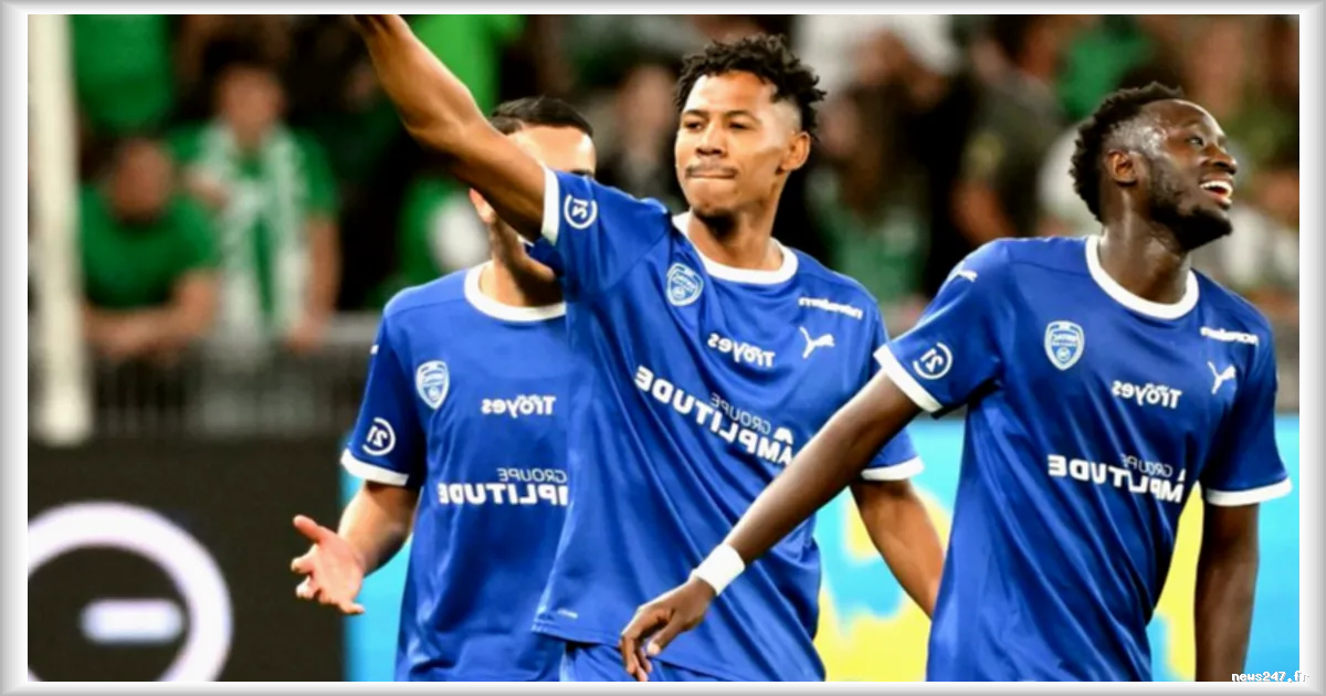 Ligue 2 : Troyes assure son retour en Ligue 1 après une victoire convaincante sur Saint-Étienne