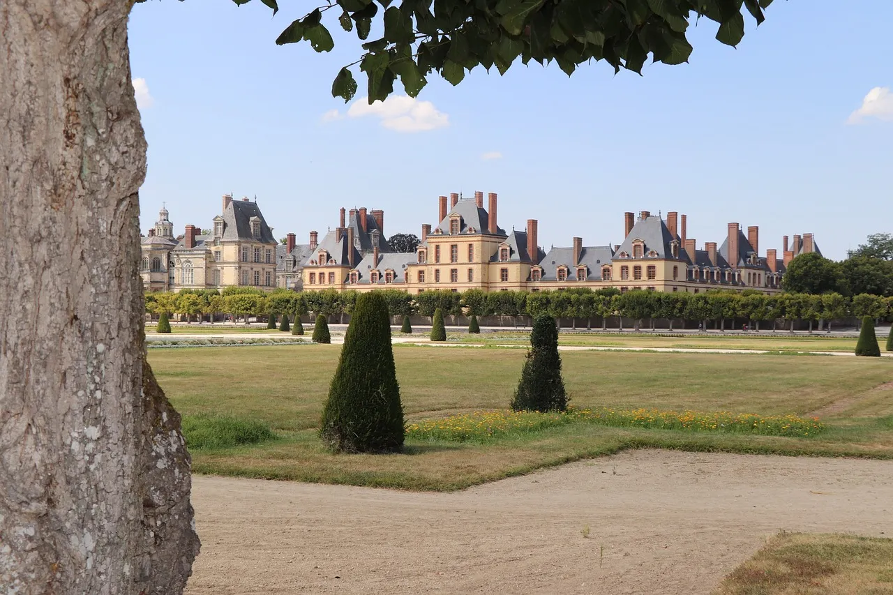 L’incendie de Fontainebleau pousse la région Île-de-France à se porter partie civile