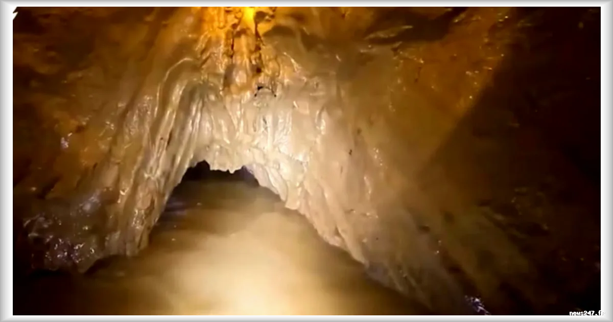 Mine d'or au Laos : sept mineurs piégés après des crues soudaines dans une grotte