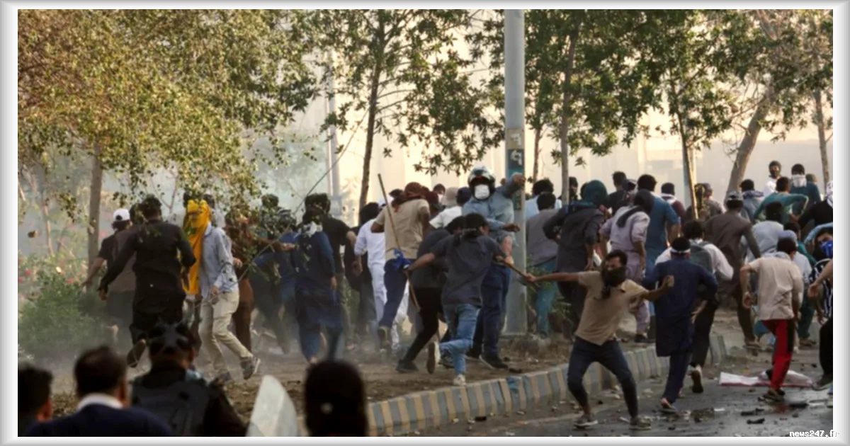 Mort d'Ali Khamenei : Manifestations violentes au Pakistan et en Irak contre des bâtiments diplomatiques américains