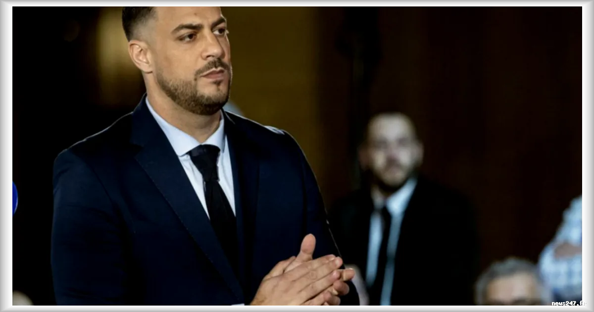 Municipales à Marseille : Delogu porte plainte après des affiches sur le lieu de l’effondrement de la rue d’Aubagne