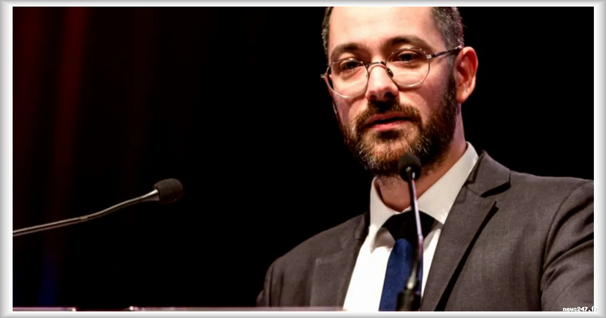 Municipales à Roubaix : David Guiraud en tête selon un sondage