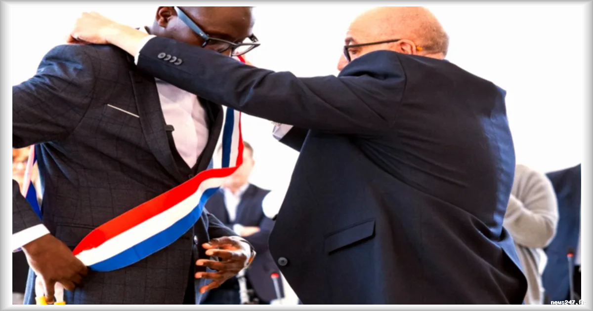 Municipales : les nouveaux élus 'insoumis' s'installent dans un climat électrique