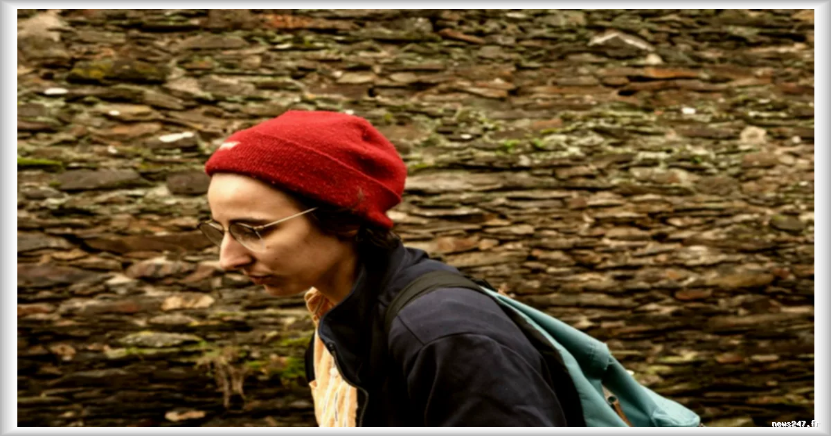 Nasrine, 24 ans, se bat pour la santé mentale des étudiants