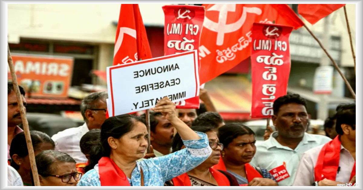 Plus de 100 rebelles maoïstes se rendent en Inde dans le cadre d'une offensive gouvernementale