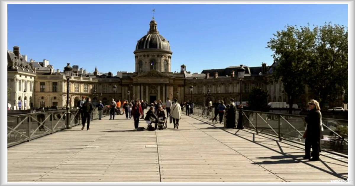 Pont des Arts : trois ans après 1,8 million d’euros de rénovation, la passerelle parisienne montre à nouveau des signes de faiblesse