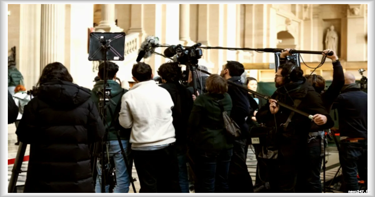 Procès en appel de l’assassinat de Samuel Paty : pourquoi les juges ont abandonné l’infraction terroriste pour les deux amis du tueur