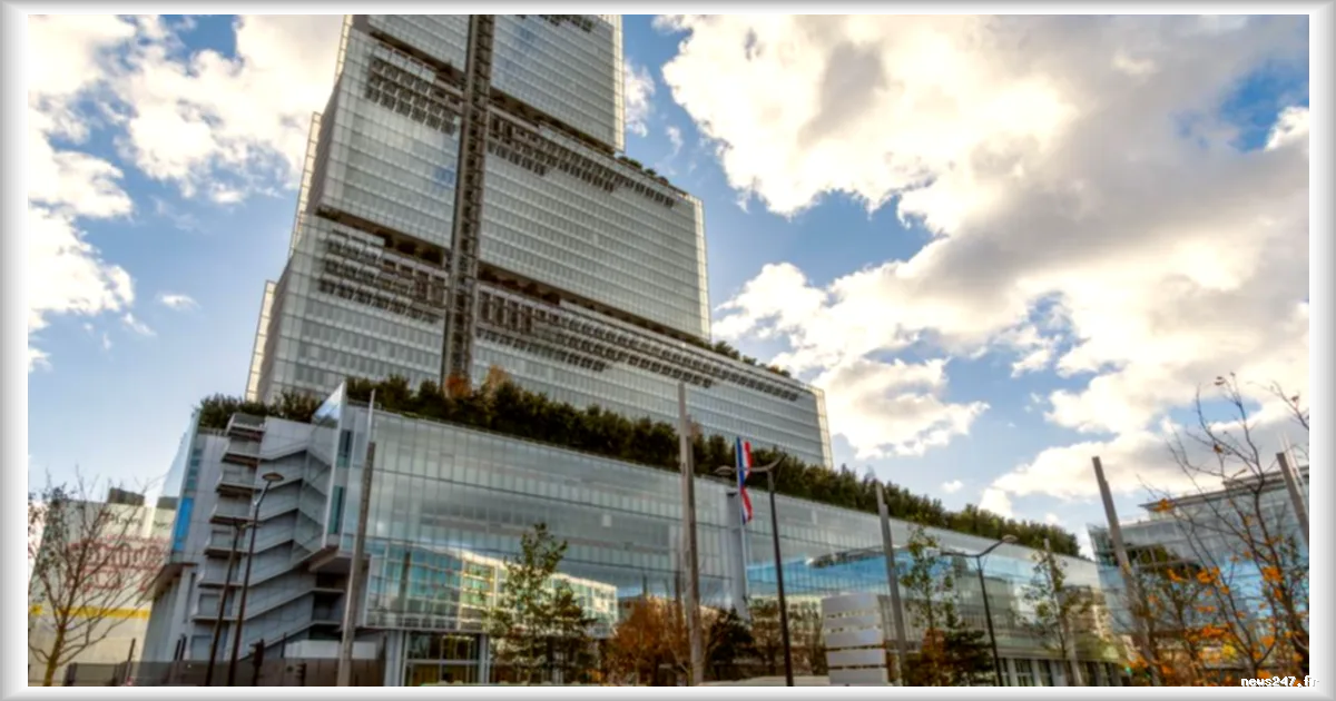 Procès ordonné à Paris pour complicité de génocide d'une Française de retour de Syrie