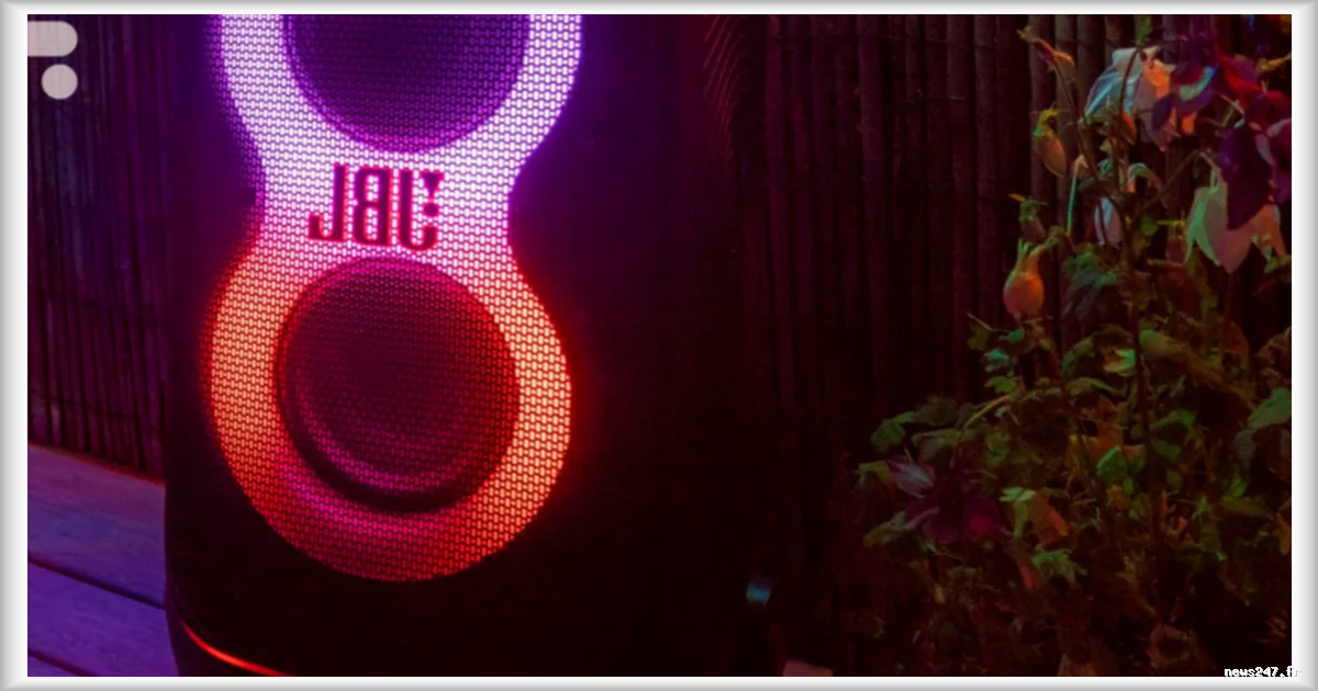 Promotion exceptionnelle sur l'enceinte JBL PartyBox Stage 320 : une puissance de 240 W RMS pour animer vos soirées à -109 €