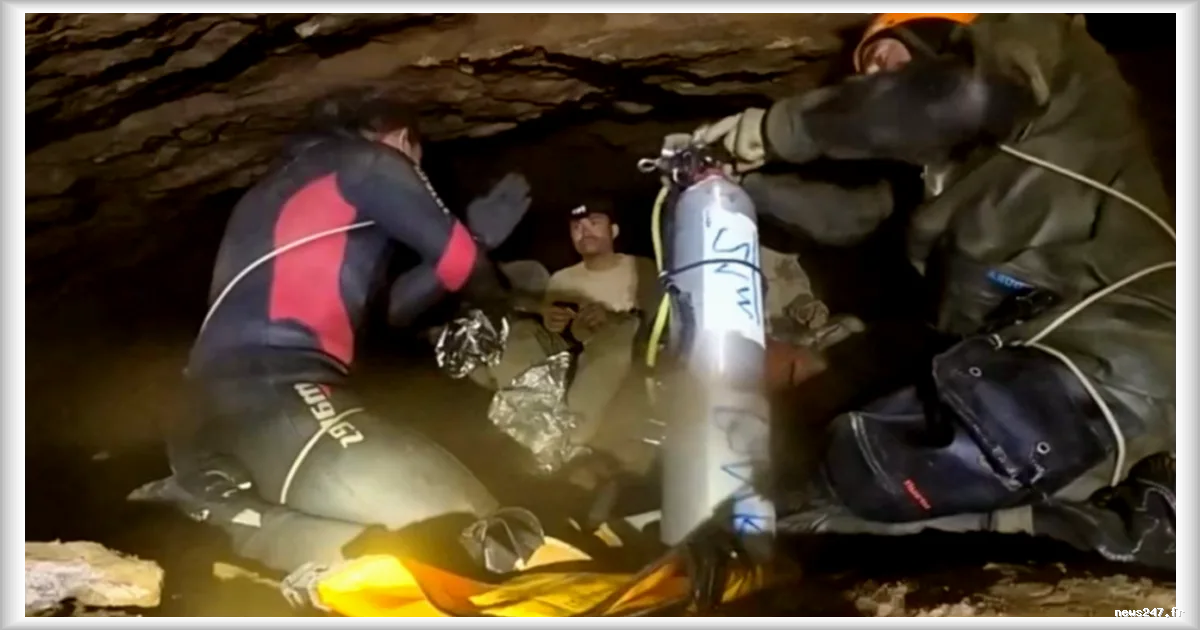 Quatre mineurs sauvés au Laos après dix jours bloqués dans une grotte inondée