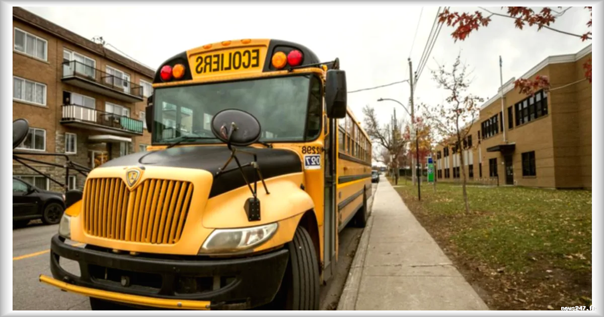 Québec : un cycliste percuté mortellement par un autobus scolaire à Chelsea