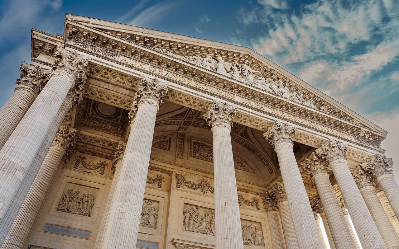 Qui contrôle l'information ?