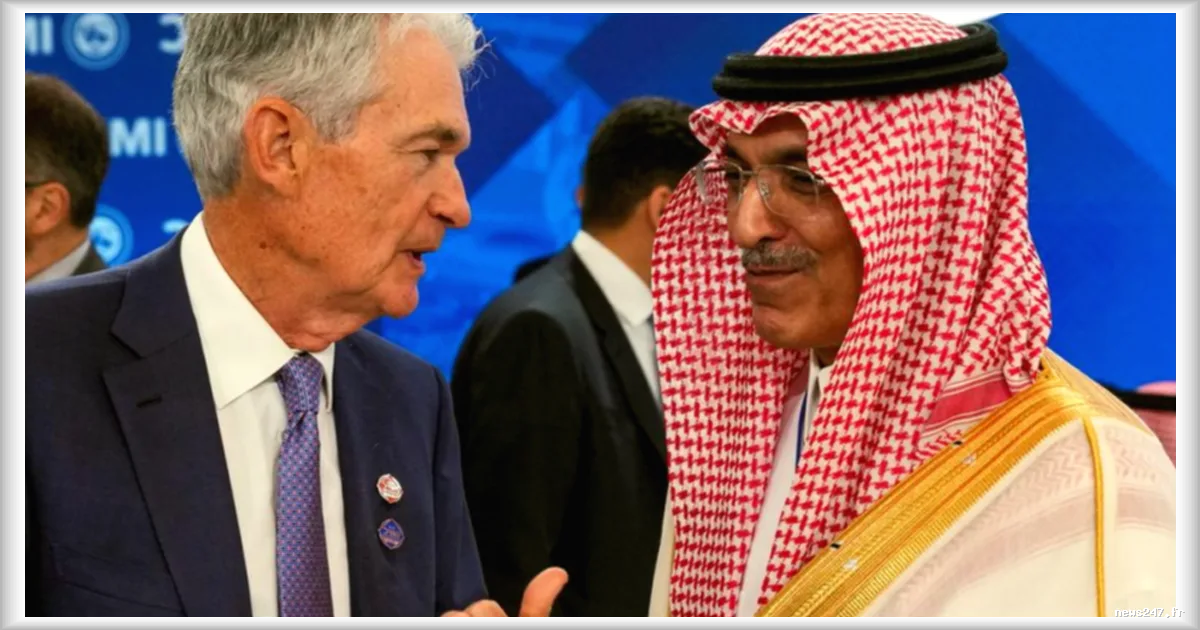 Réouverture du détroit d'Ormuz : le ministre saoudien des Finances attend une confirmation et une baisse des primes d'assurances