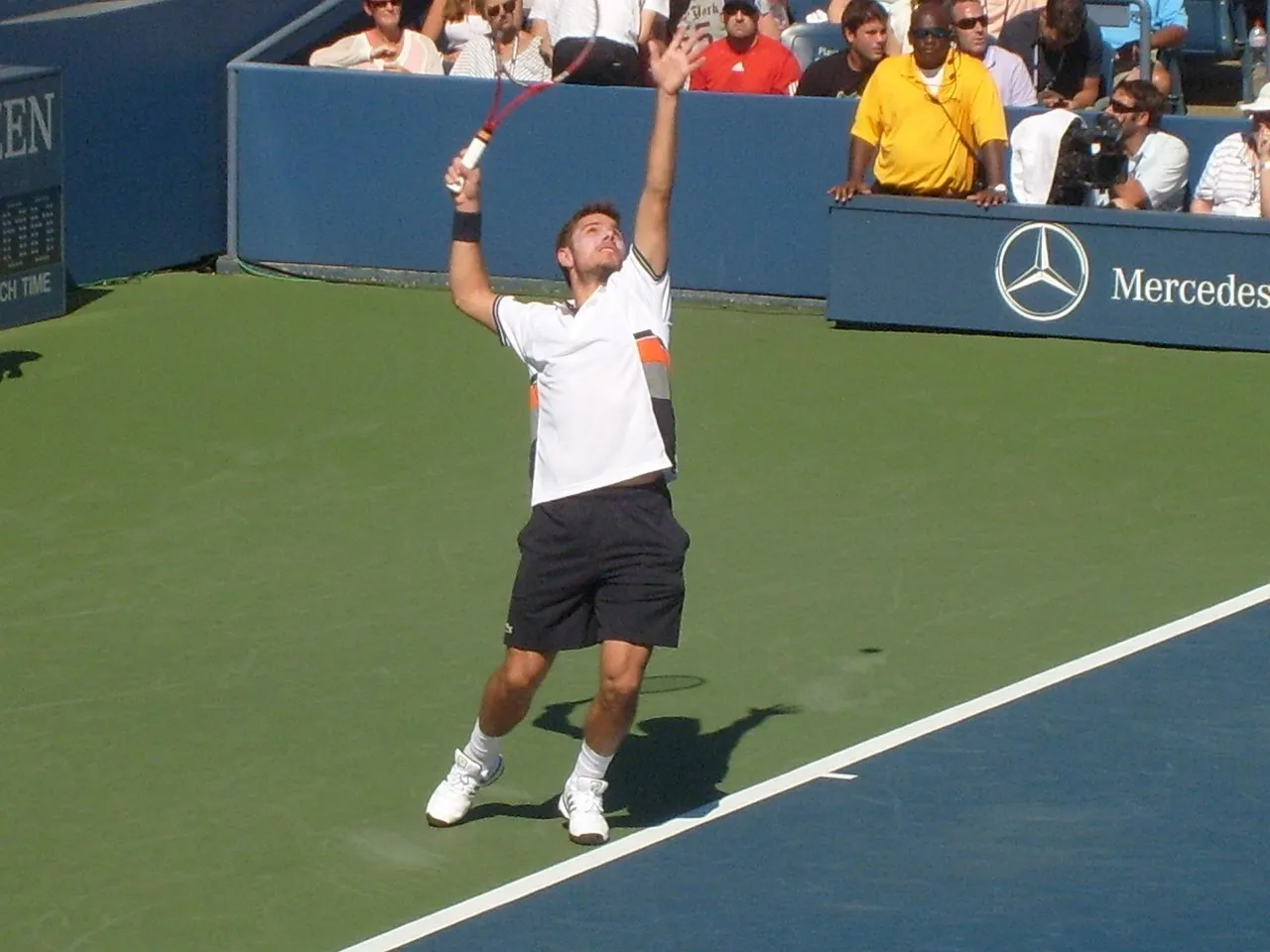 Roland-Garros 2026 : Benjamin Halys qualifié pour le troisième tour, Djokovic passe et Rybakina éliminée, selon Le Monde