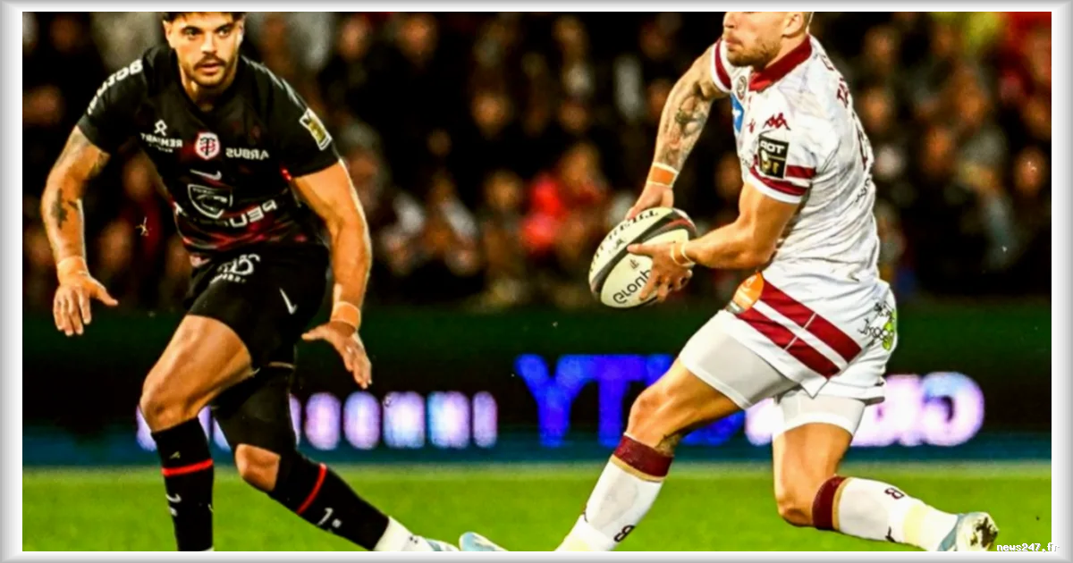 Rugby : Ugo Mola et Thomas Ramos abordent la rivalité Jalibert-Ntamack avant le choc UBB-Stade Toulousain