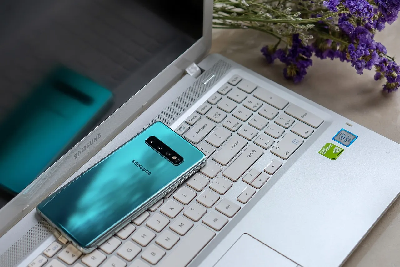 Samsung Galaxy Z Fold 7 vs OnePlus Open : les enjeux d'un choix difficile pour les utilisateurs de smartphones pliants