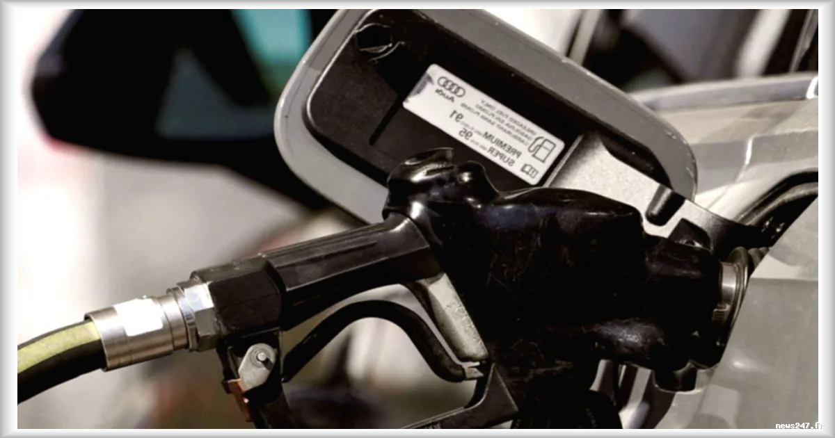 Sébastien Lecornu annonce 500 contrôles dans les stations-service pour contrer les hausses abusives de prix à la pompe