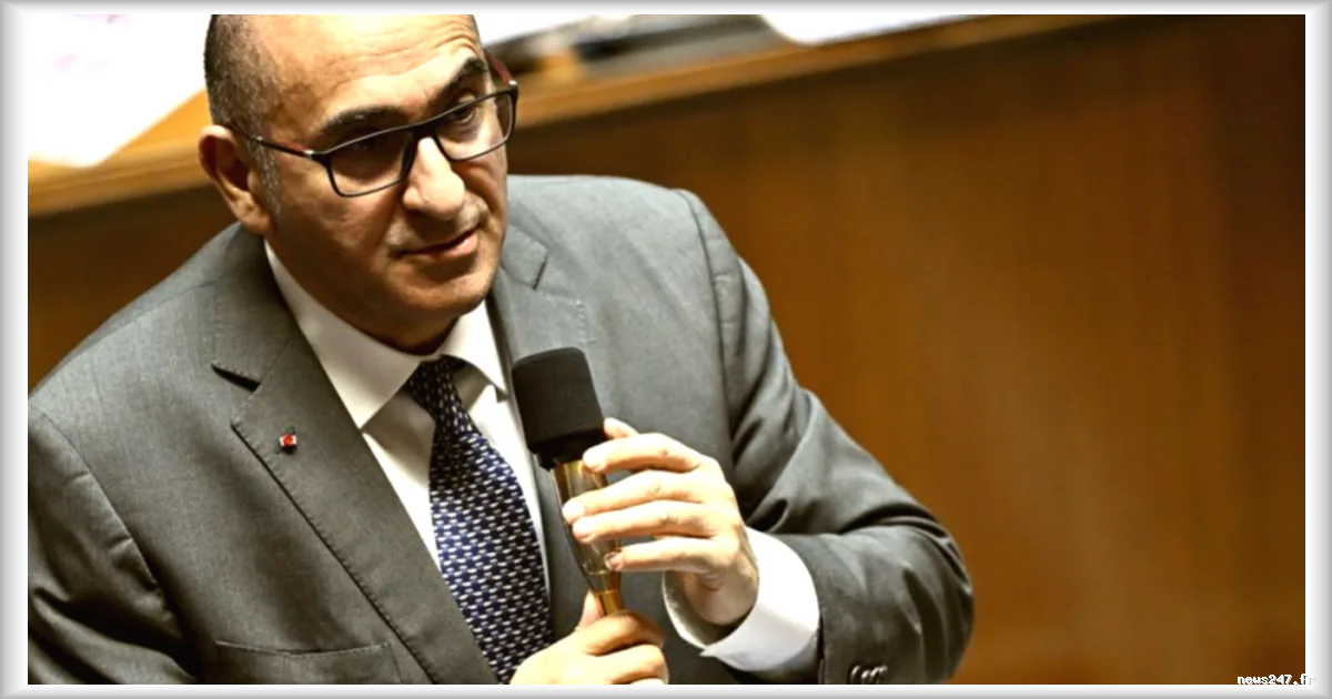 Séparatisme : un nouveau projet de loi pour renforcer la législation de 2021