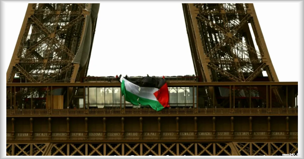Six militants poursuivis pour avoir déployé un drapeau palestinien à la tour Eiffel
