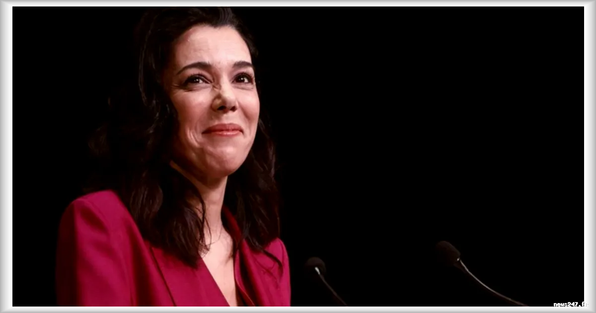 Sophia Chikirou critique Clémentine Autain et appelle à l'éviction d'Ariel Weil : une polémique enflamme la scène politique parisienne