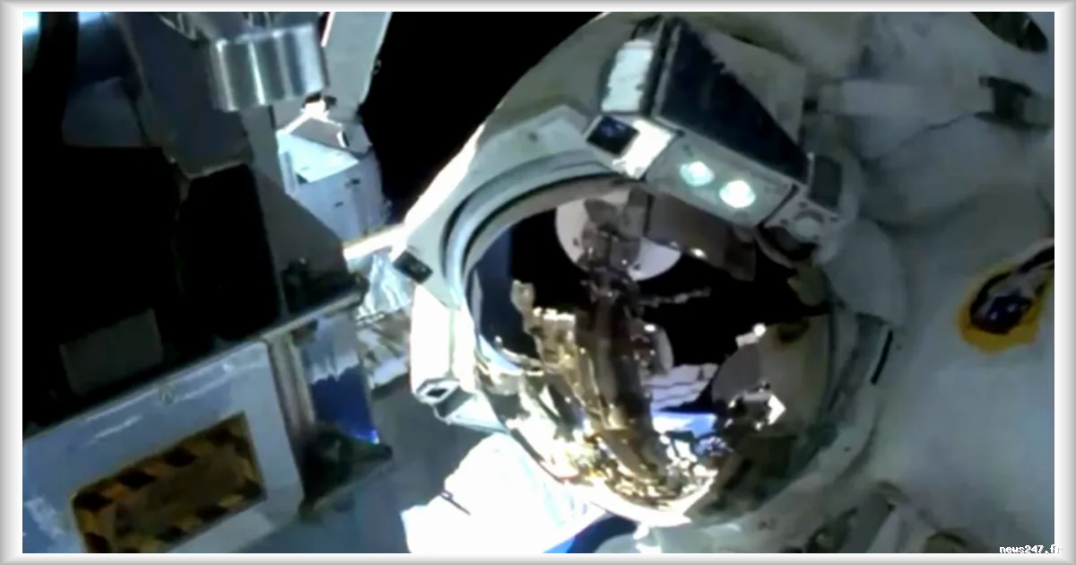 Sophie Adenot réalise sa première sortie extravéhiculaire dans l'espace