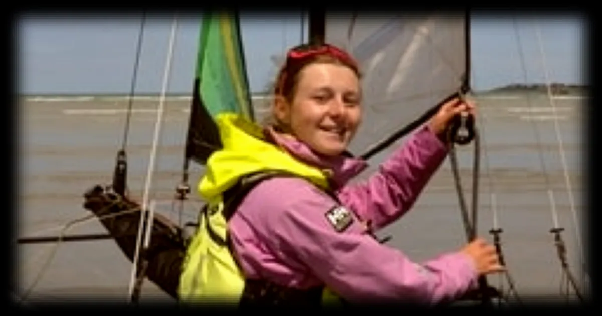 À 19 ans, une monitrice de voile forme les enfants aux fondamentaux de la navigation à Paimpol