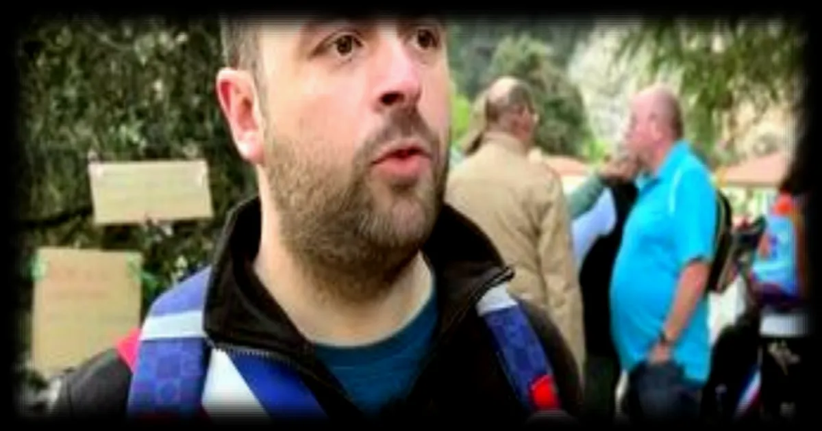 A Breil-sur-Roya, le maire et ses elus font leur rentree en maternelle pour protester contre la fermeture d'une classe