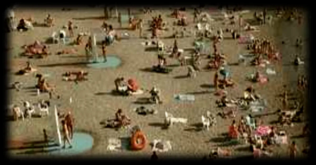 À Trieste, la plage divisée entre hommes et femmes fascine par sa tradition séculaire