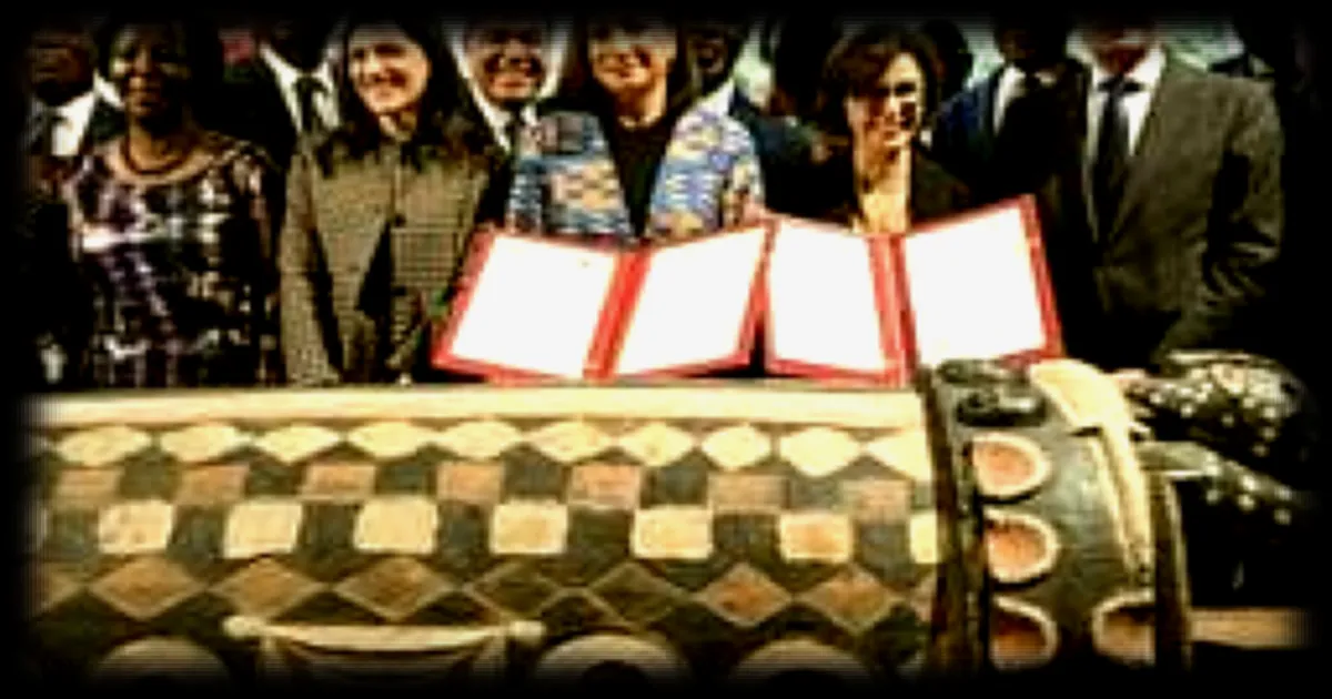 Accélération des Restitutions d'Œuvres Pillées en Côte d’Ivoire après le Retour du Tambour Parleur Djidji Ayôkwé en France