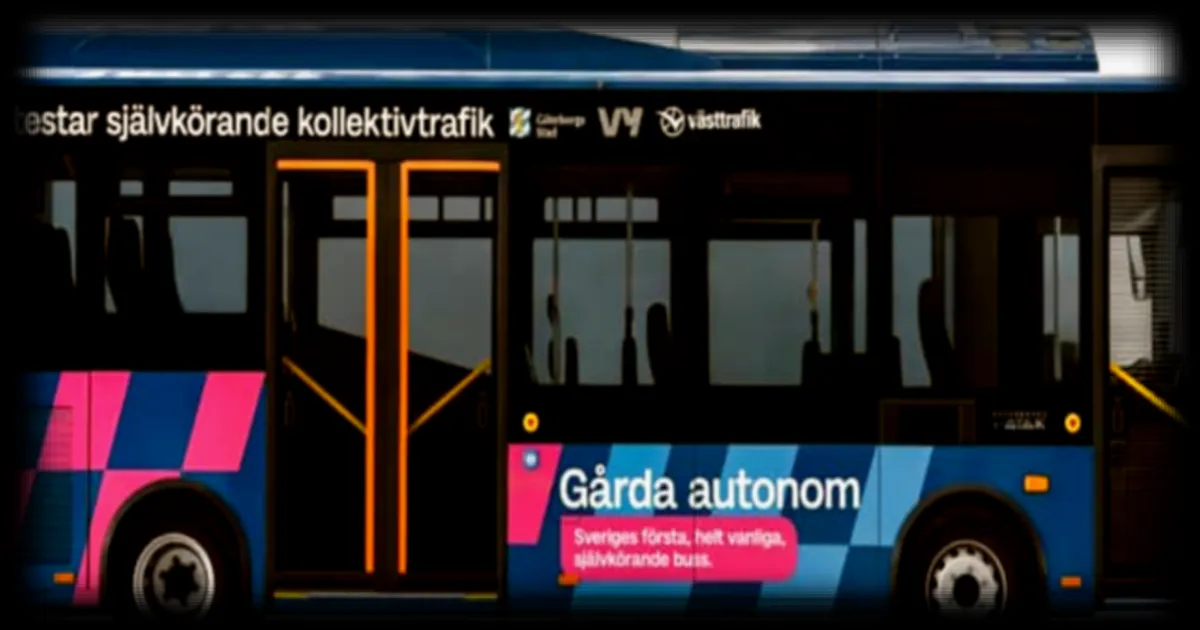 Accident à Göteborg : un bus autonome percuté par un tramway dès son premier jour de service avec passagers