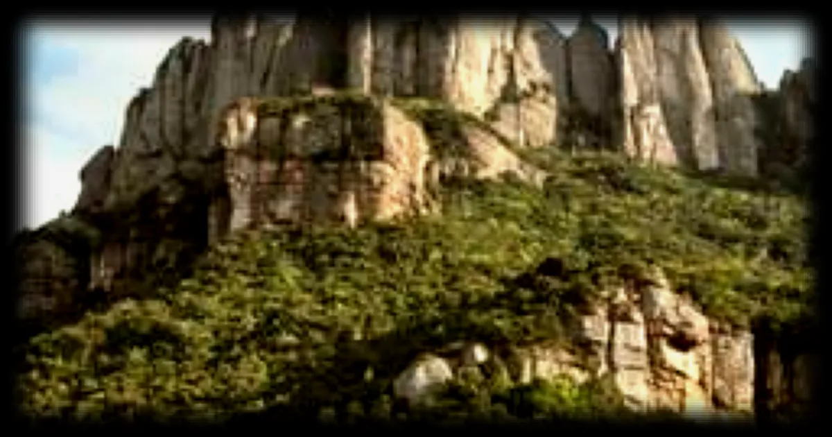 Accident d'escalade en Espagne : Deux victimes, une femme succombe à ses blessures un jour après son compagnon