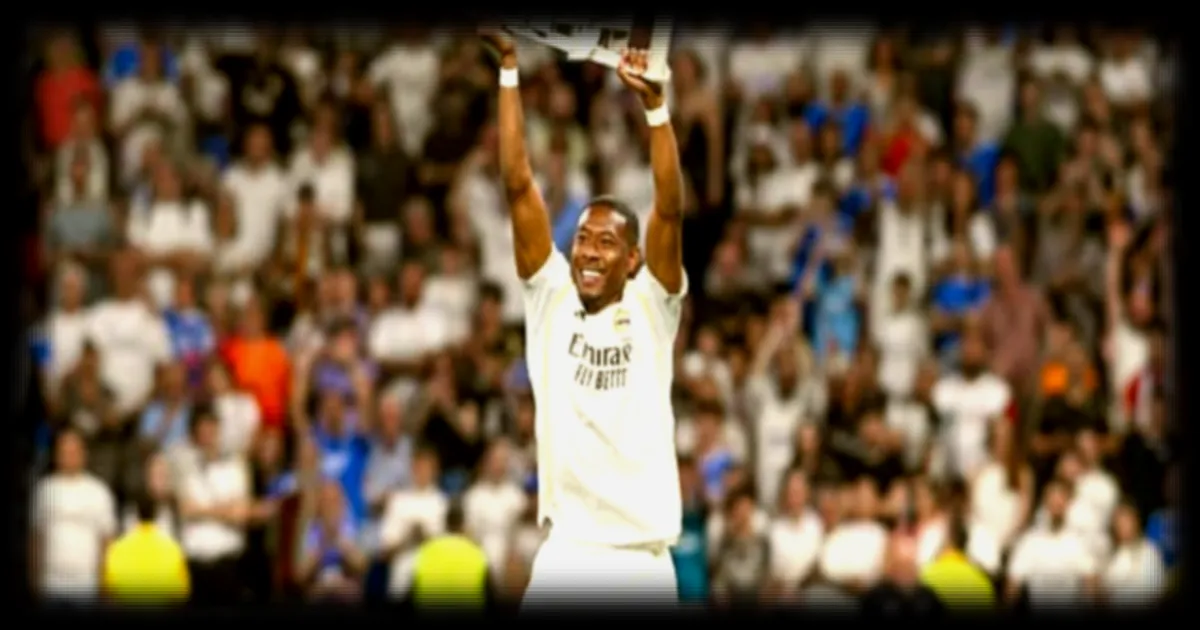 Adieux de Carvajal et Alaba au Bernabéu : larmes, chaises et hommages sous les applaudissements