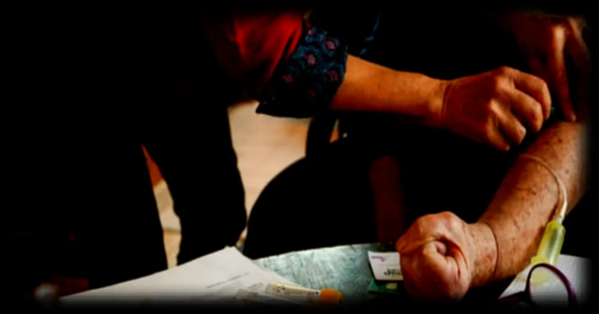 Aides carburant : les aides-soignantes et aides à domicile jugent le dispositif trop restrictif