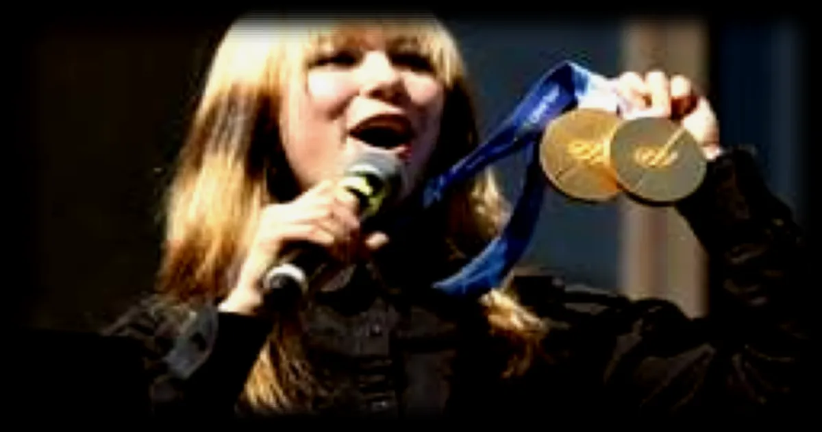 Alysa Liu accueillie en héroïne à Oakland après son sacre olympique