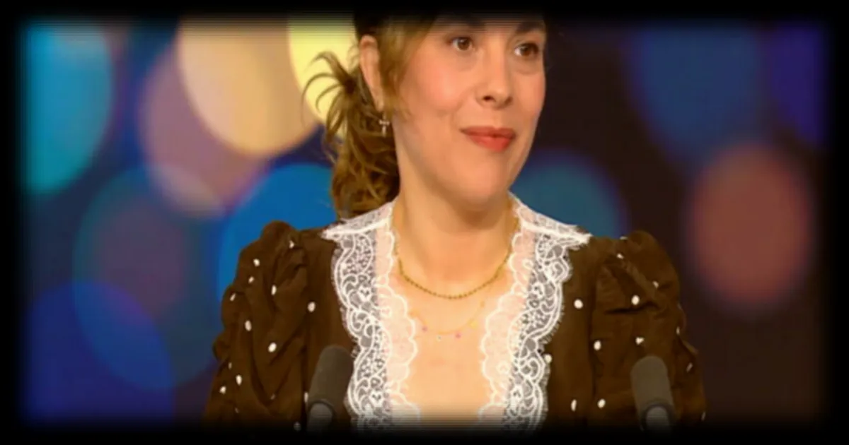 Alysson Paradis explore l'amour et l'amitié dans la comédie « Parce que c’est toi »