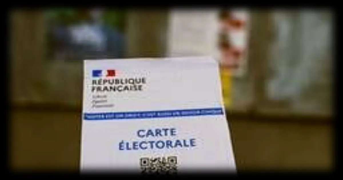 Analyse des candidatures pour les municipales 2026: parité, nationalités, noms