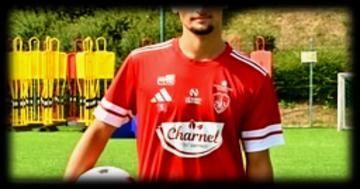 Angelo Bico, nouveau défenseur du Stade Brestois, trace sa voie en N2 à Vitré