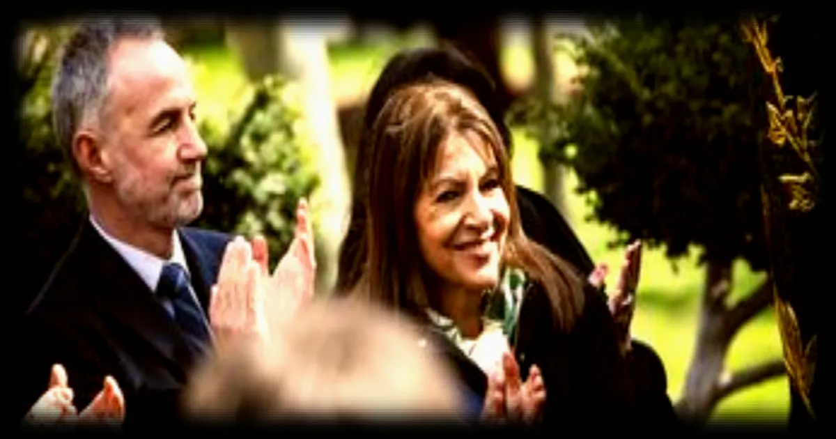 Anne Hidalgo, François Bayrou, Christian Estrosi : Quel avenir politique après les municipales ?