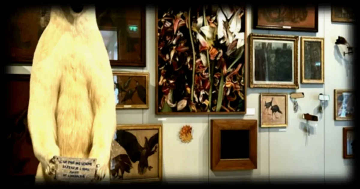 Annette Messager expose son univers artistique méconnu au Musée de la chasse et de la nature