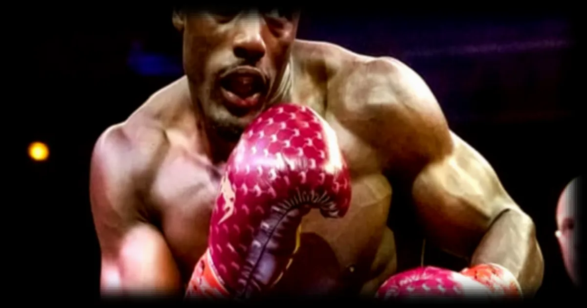 Annulation du combat de Bakary Samaké suite au contrôle antidopage de Lawrence Okolie: réaction humoristique du boxeur français