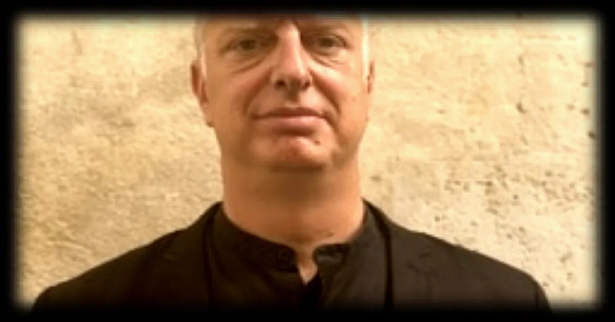 Antonio Scurati achève son épopée littéraire sur Mussolini avec un cinquième et dernier tome