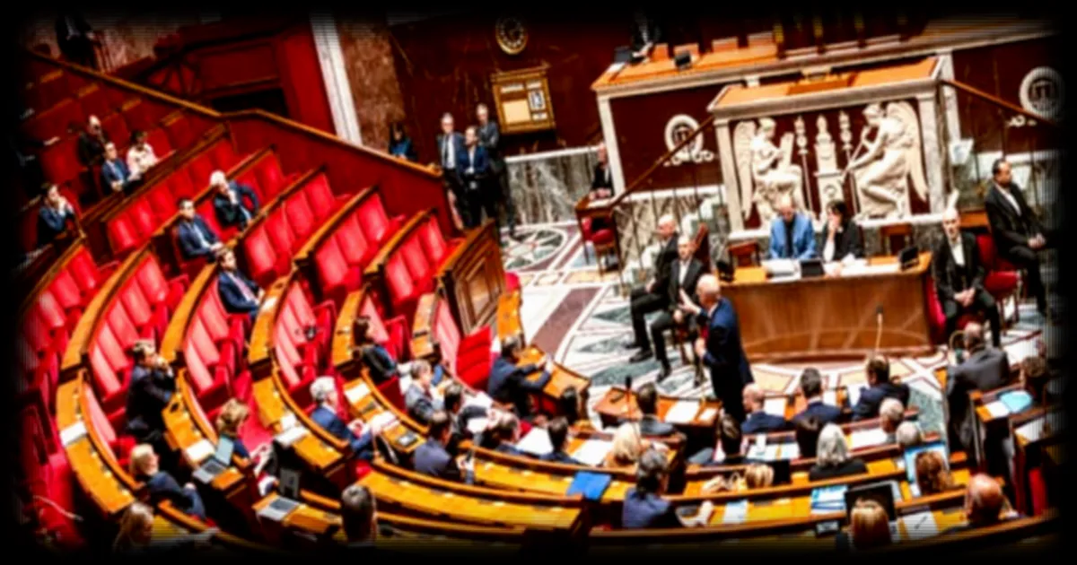 Assemblée nationale : une minute de silence en hommage à Noahm, 19 ans, victime présumée d’une agression homophobe à Metz
