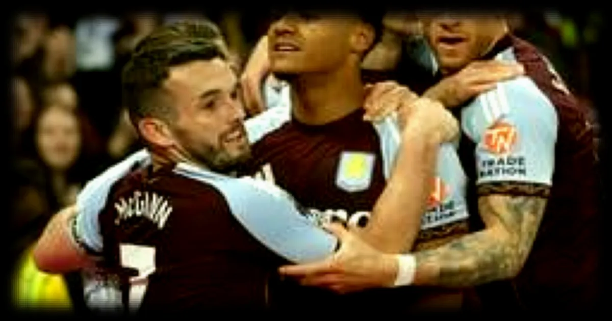 Aston Villa s'impose face à Liverpool (4-2) et décroche une qualification historique en Ligue des champions