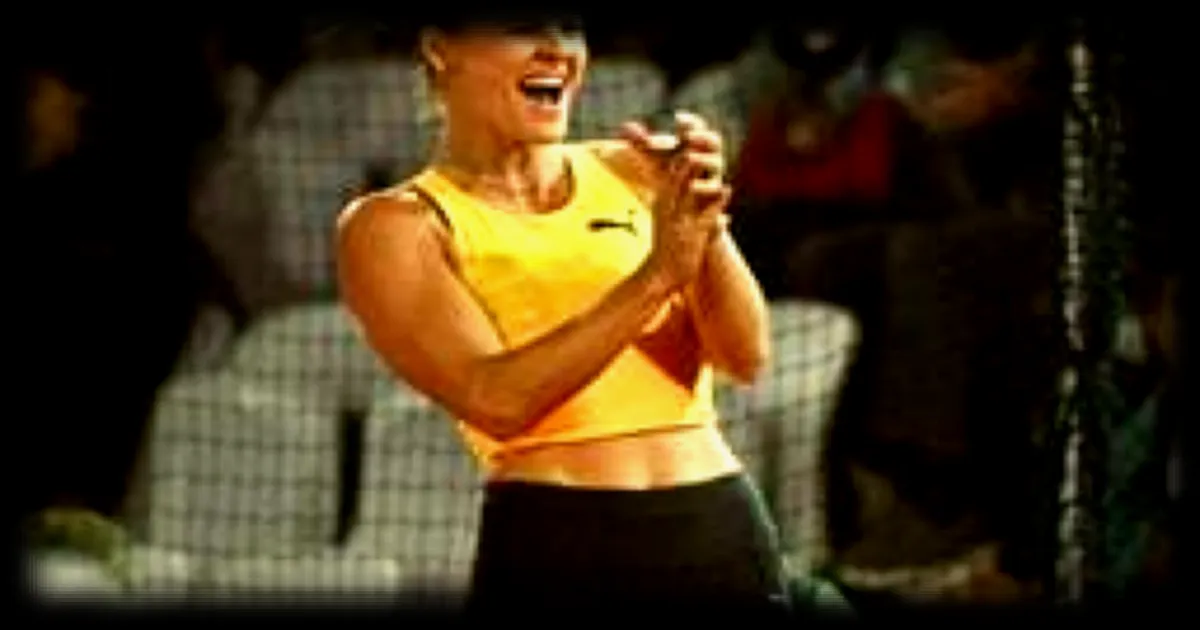 Athlétisme : Nina Kennedy, championne olympique de la perche, signe un retour victorieux