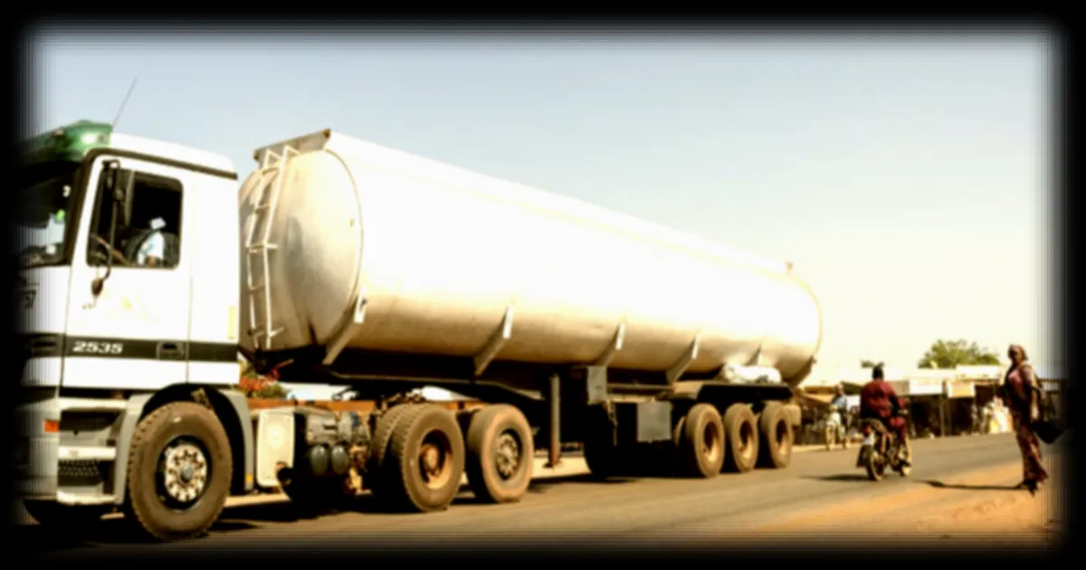 Au Mali, des entreprises accusées d'augmenter les prix du carburant en pleine crise